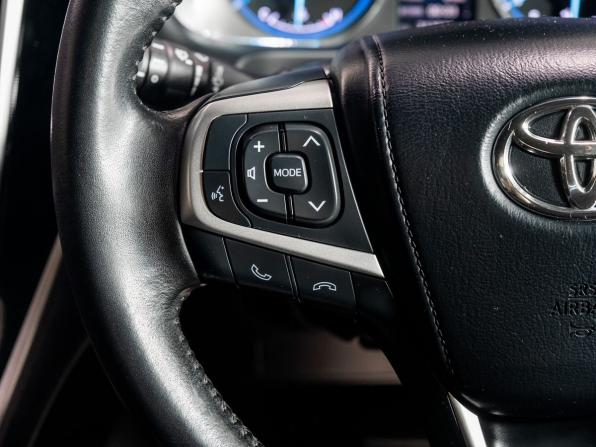 Toyota Harrier III (XU60) Рестайлинг с пробегом 2017 года, цена 2 365 000 рублей, 212938 км, внедорожник, Автокод Объявления