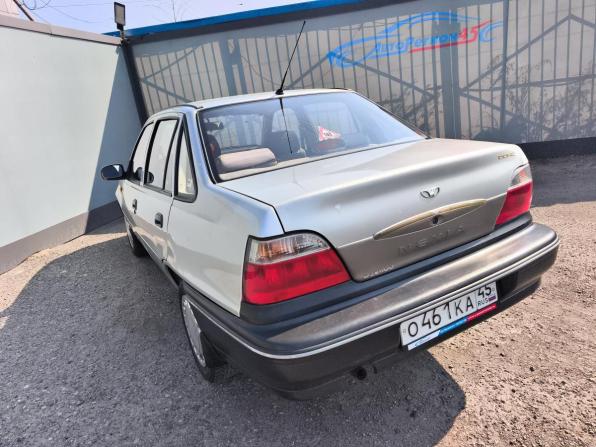 Daewoo Nexia I с пробегом 2005 года, цена 175 000 рублей, 180000 км, седан, Автокод Объявления