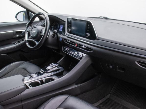 Hyundai Sonata VIII (DN8) с пробегом 2022 года, цена 2 090 000 рублей, 103725 км, седан, Автокод Объявления