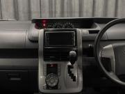 Toyota Voxy II (R70) Красноярск  - изображение 27