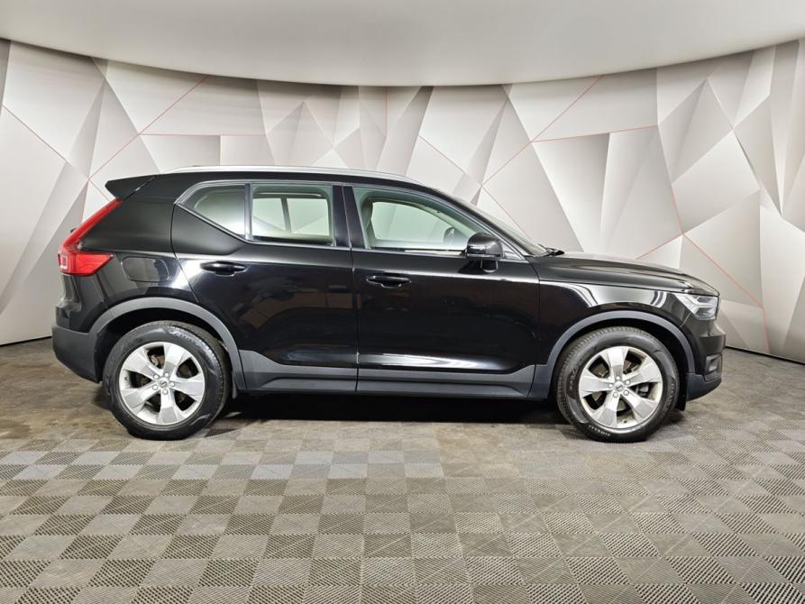 Volvo XC40 I Москва  - изображение 6
