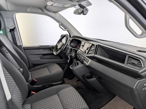 Volkswagen Multivan T6 Рестайлинг с пробегом 2021 года, цена 5 350 000 рублей, 94113 км, минивэн, Автокод Объявления