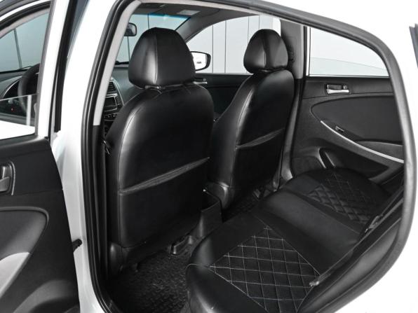 Hyundai Solaris I Рестайлинг с пробегом 2016 года, цена 1 159 000 рублей, 118204 км, седан, Автокод Объявления