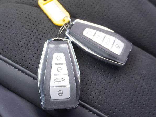 Geely Monjaro I с пробегом 2024 года, цена 3 500 000 рублей, 27495 км, внедорожник, Автокод Объявления