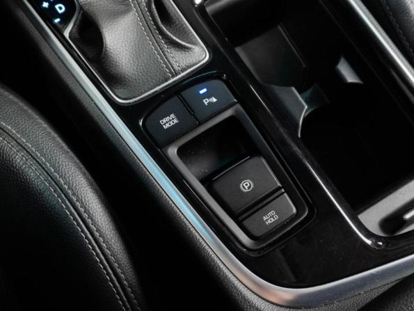 Hyundai Sonata VII (LF) Рестайлинг с пробегом 2018 года, цена 1 749 000 рублей, 147296 км, седан, Автокод Объявления
