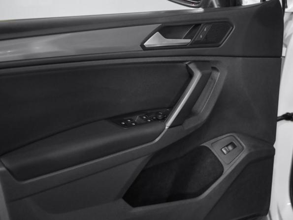 Volkswagen Tiguan II с пробегом 2020 года, цена 1 949 000 рублей, 232147 км, внедорожник, Автокод Объявления