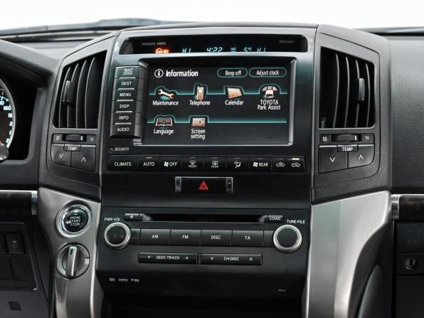 Toyota Land Cruiser 200 Series с пробегом 2011 года, цена 2 319 000 рублей, 150048 км, внедорожник, Автокод Объявления