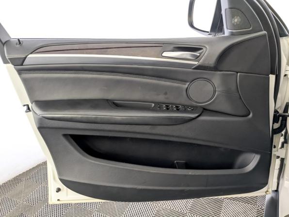 BMW X6 I (E71) Рестайлинг с пробегом 2013 года, цена 2 750 000 рублей, 115744 км, внедорожник, Автокод Объявления