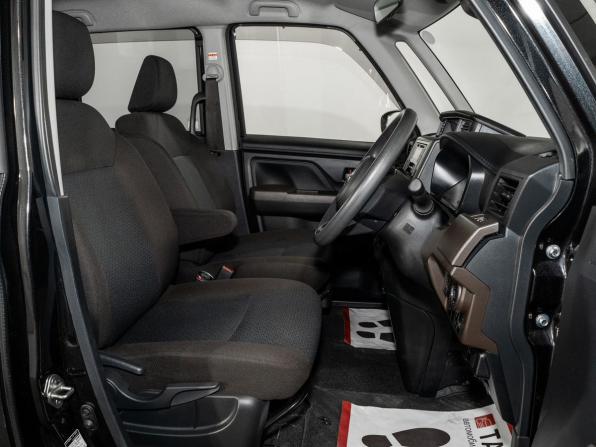 Toyota Roomy I Рестайлинг с пробегом 2021 года, цена 1 050 000 рублей, 23106 км, микровэн, Автокод Объявления