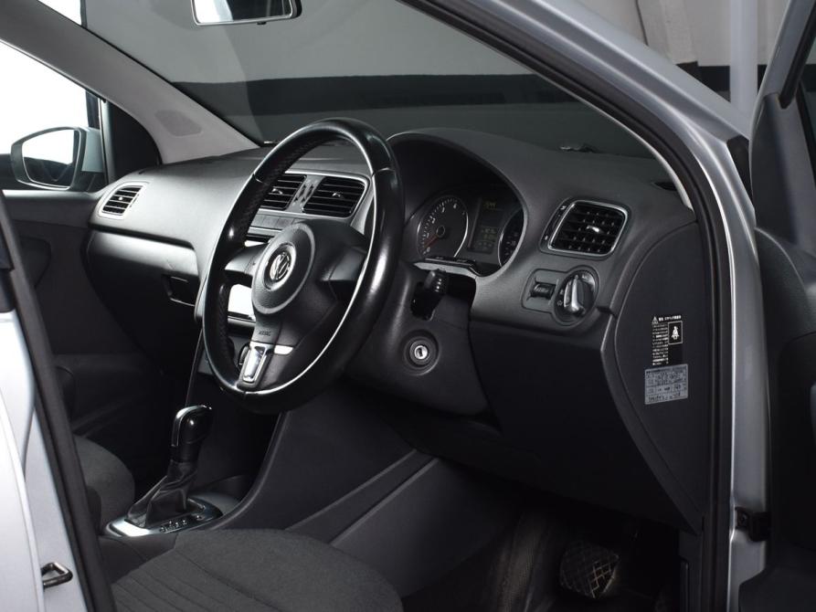 Volkswagen Polo V Кемерово  - изображение 6