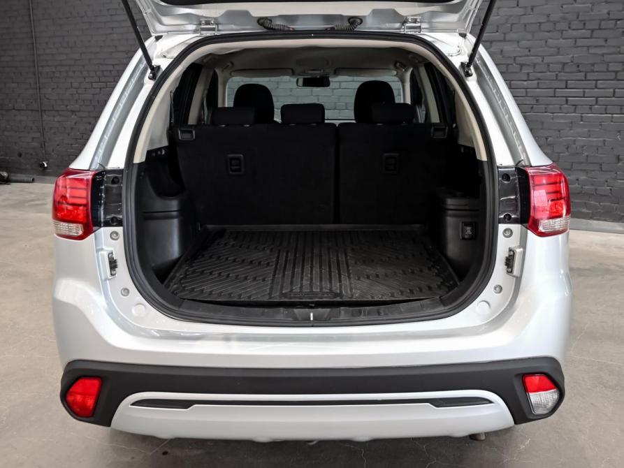 Mitsubishi Outlander III Рестайлинг 3 Екатеринбург  - изображение 6