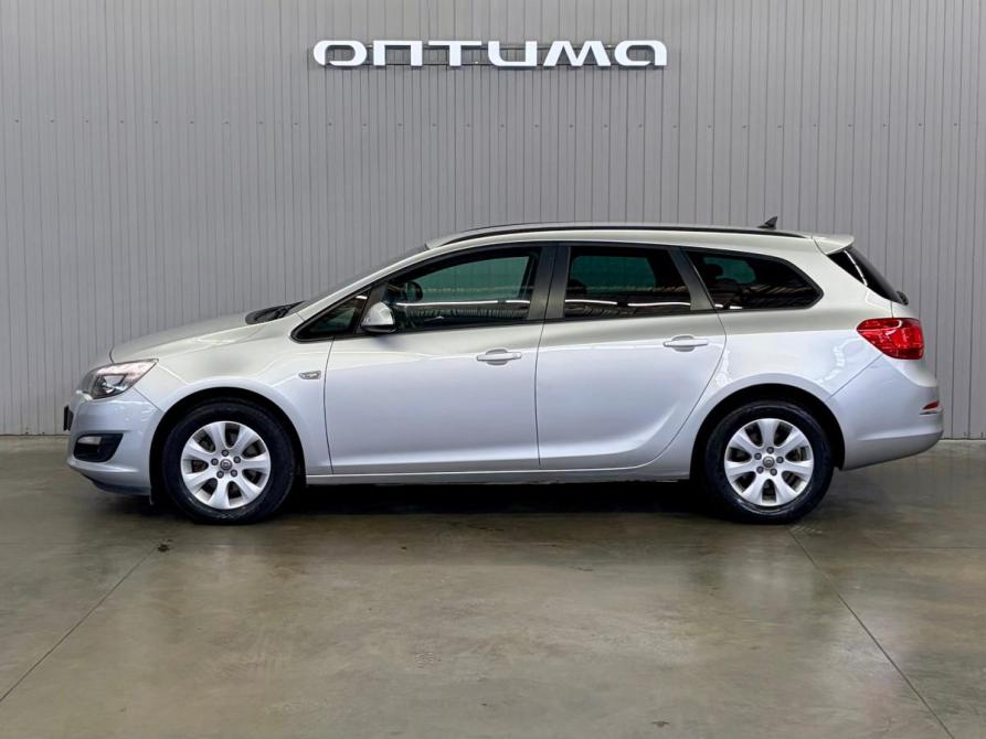 Opel Astra J Рестайлинг Краснодар  - изображение 8