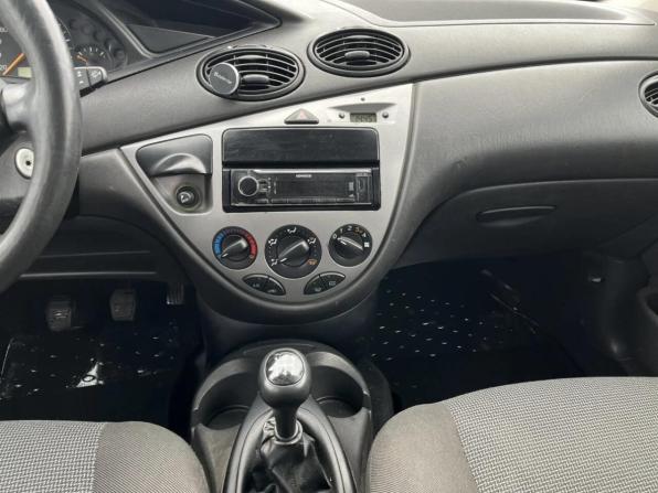Ford Focus I Рестайлинг с пробегом 2004 года, цена 200 000 рублей, 207155 км, седан, Автокод Объявления