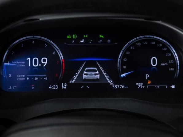 Toyota Camry VIII (XV70) Рестайлинг с пробегом 2023 года, цена 3 599 000 рублей, 39000 км, седан, Автокод Объявления