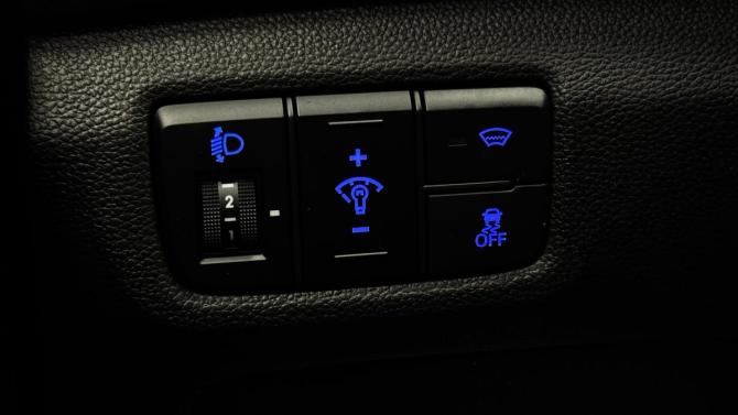 Hyundai Creta I с пробегом 2017 года, цена 1 690 000 рублей, 101799 км, внедорожник, Автокод Объявления