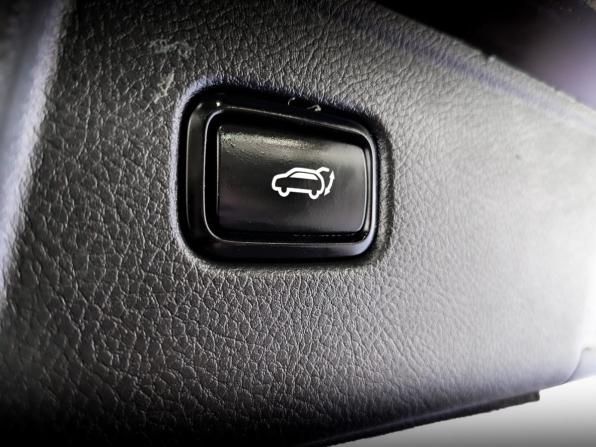 Kia Mohave I Рестайлинг 2 с пробегом 2021 года, цена 4 320 000 рублей, 139741 км, внедорожник, Автокод Объявления