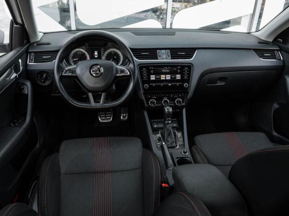 Skoda Octavia III (A7) Рестайлинг с пробегом 2017 года, цена 1 985 000 рублей, 173186 км, лифтбек, Автокод Объявления