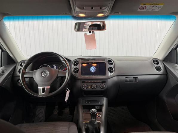 Volkswagen Tiguan I Рестайлинг с пробегом 2016 года, цена 1 597 000 рублей, 56346 км, внедорожник, Автокод Объявления