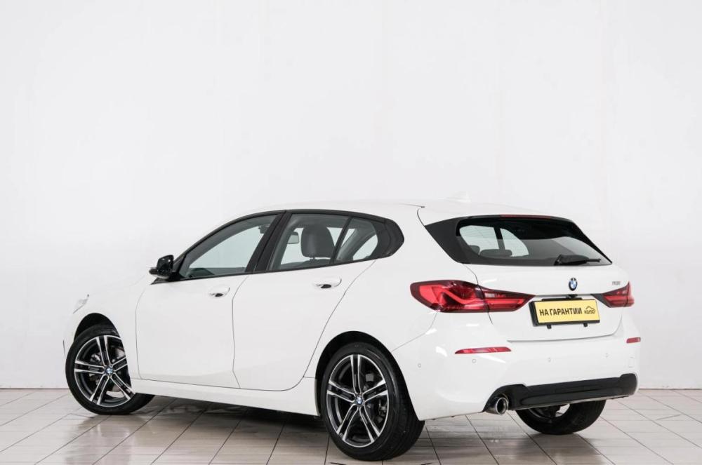 BMW 1 серии III (F40) Красноярск  - изображение 5