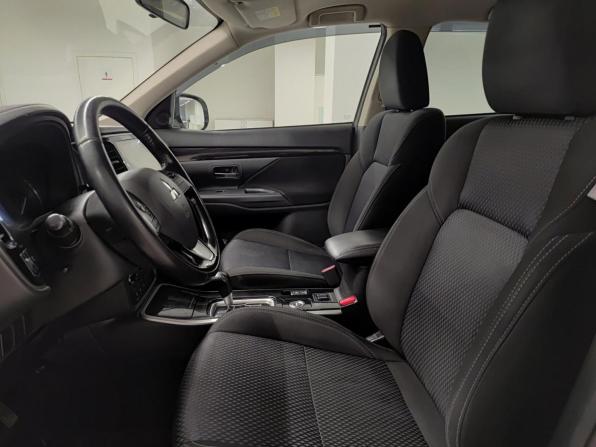 Mitsubishi Outlander III Рестайлинг 3 с пробегом 2019 года, цена 1 847 000 рублей, 229659 км, внедорожник, Автокод Объявления