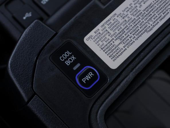 Toyota Land Cruiser Prado 150 Series Рестайлинг 3 с пробегом 2021 года, цена 6 700 000 рублей, 93739 км, внедорожник, Автокод Объявления