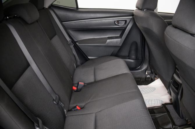 Toyota Corolla XI (E160 E170 E180) с пробегом 2013 года, цена 1 169 000 рублей, 147500 км, седан, Автокод Объявления