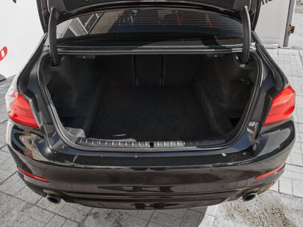 BMW 5 серии VII (G30/G31/G38) с пробегом 2018 года, цена 3 250 000 рублей, 144737 км, седан, Автокод Объявления