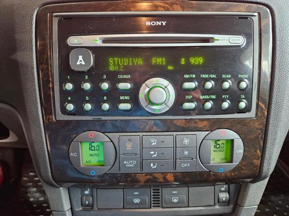 Ford Focus II с пробегом 2006 года, цена 399 000 рублей, 194983 км, седан, Автокод Объявления