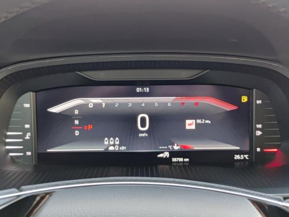 Skoda Octavia IV (A8) с пробегом 2021 года, цена 2 570 000 рублей, 58677 км, лифтбек, Автокод Объявления