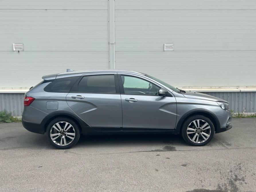 Lada (ВАЗ) Vesta I Санкт-Петербург  - изображение 5