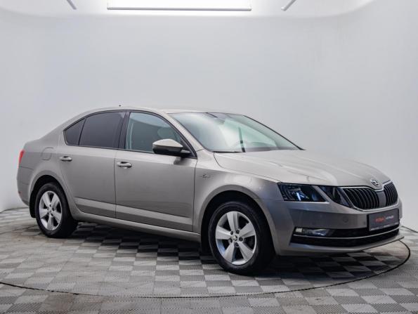 Skoda Octavia III (A7) Рестайлинг с пробегом 2020 года, цена 1 920 000 рублей, 120771 км, лифтбек, Автокод Объявления