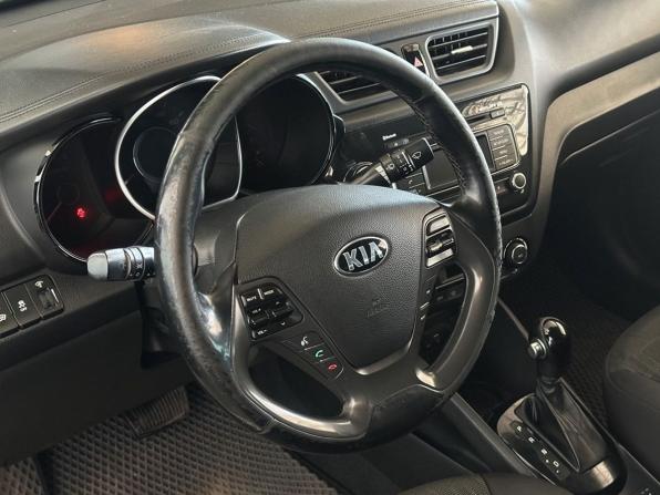 Kia Rio III Рестайлинг с пробегом 2015 года, цена 1 059 000 рублей, 169000 км, седан, Автокод Объявления