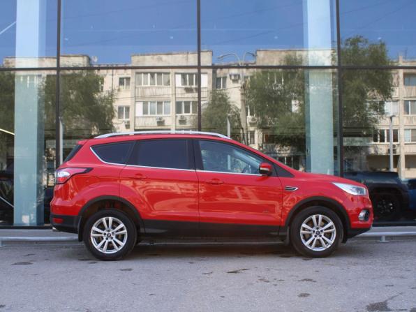 Ford Kuga II Рестайлинг с пробегом 2017 года, цена 1 597 000 рублей, 84500 км, внедорожник, Автокод Объявления