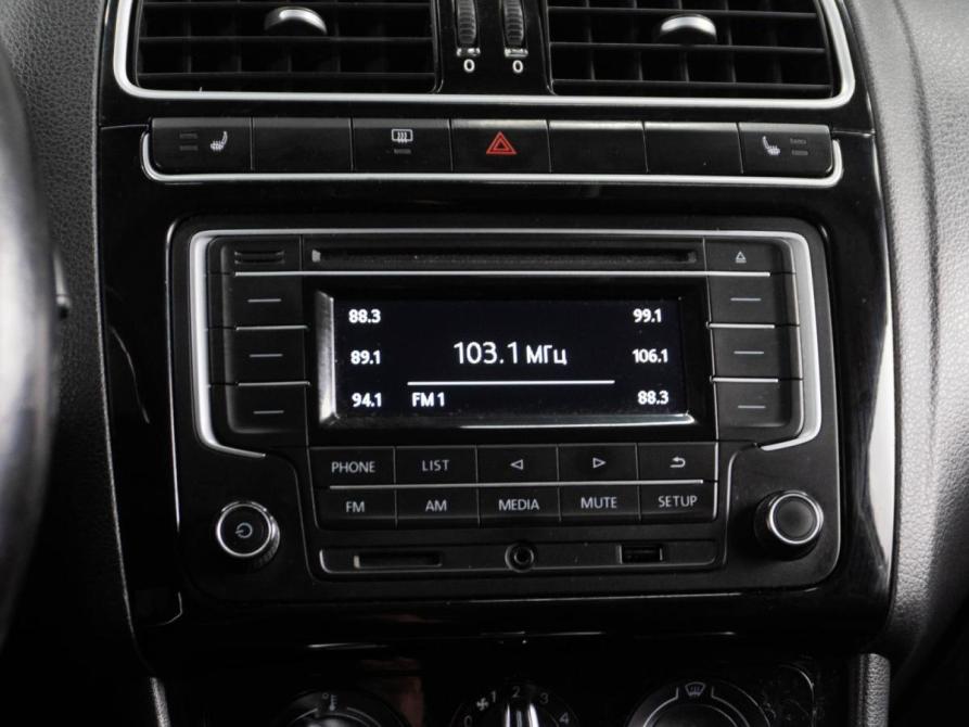 Volkswagen Polo V Рестайлинг Тюмень  - изображение 14