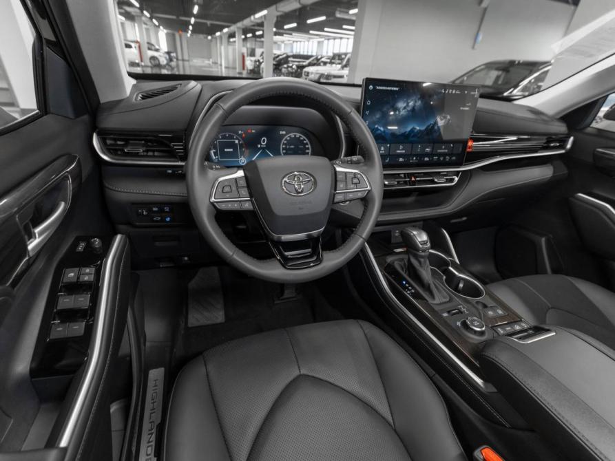 Toyota Highlander IV (XU70) Москва  - изображение 7