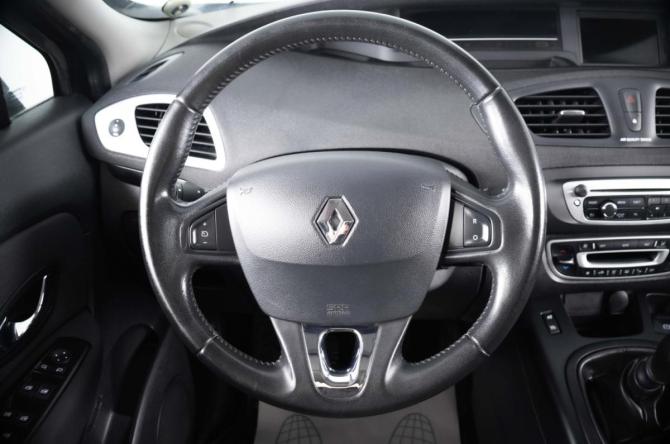 Renault Scenic III Рестайлинг 2 с пробегом 2013 года, цена 1 069 000 рублей, 166000 км, компактвэн, Автокод Объявления