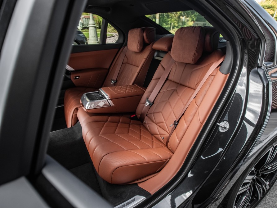 BMW 7 серии VII (G70) Москва  - изображение 4