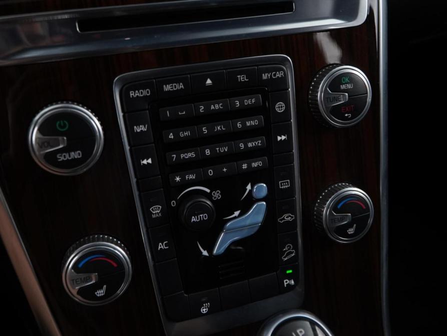 Volvo XC60 I Рестайлинг Москва  - изображение 14