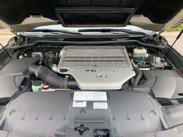 Lexus LX III Рестайлинг 2 с пробегом 2016 года, цена 6 099 000 рублей, 118461 км, внедорожник, Автокод Объявления