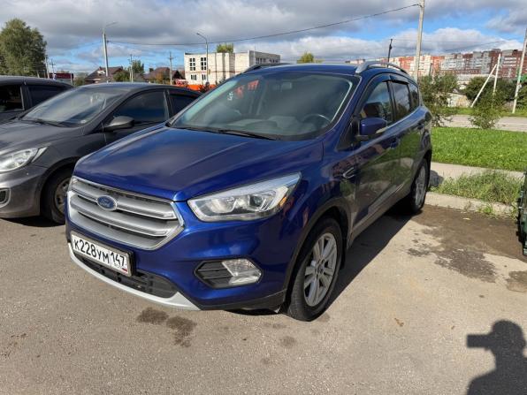 Ford Kuga II Рестайлинг с пробегом 2017 года, цена 1 599 000 рублей, 169000 км, внедорожник, Автокод Объявления