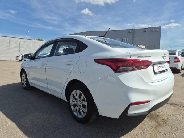 Hyundai Solaris II с пробегом 2017 года, цена 1 160 000 рублей, 161628 км, седан, Автокод Объявления