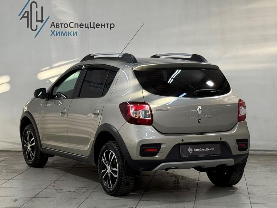Renault Sandero II Рестайлинг Химки  - изображение 15