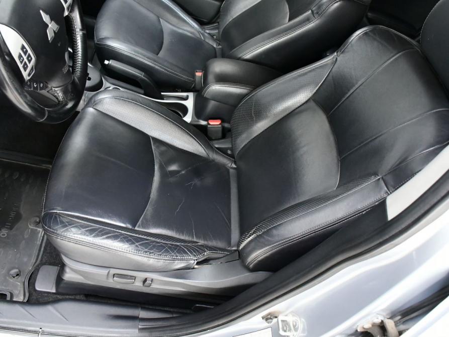 Mitsubishi Outlander II Рестайлинг Новосибирск  - изображение 12