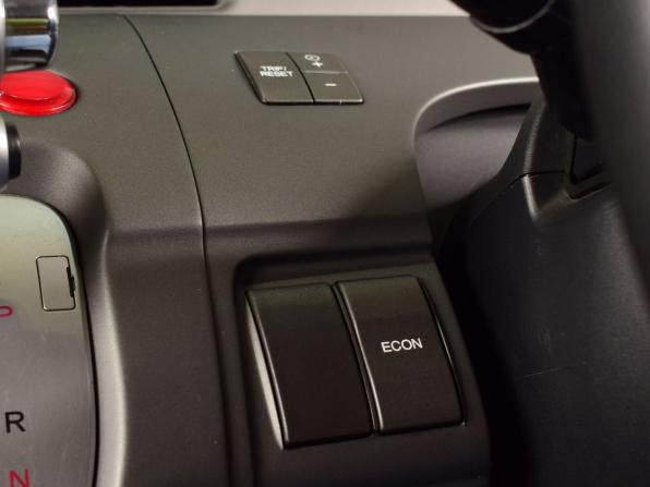 Honda Stepwgn III с пробегом 2005 года, цена 899 995 рублей, 218266 км, минивэн, Автокод Объявления