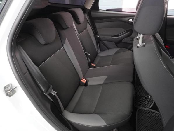 Ford Focus III с пробегом 2015 года, цена 718 070 рублей, 238043 км, универсал, Автокод Объявления