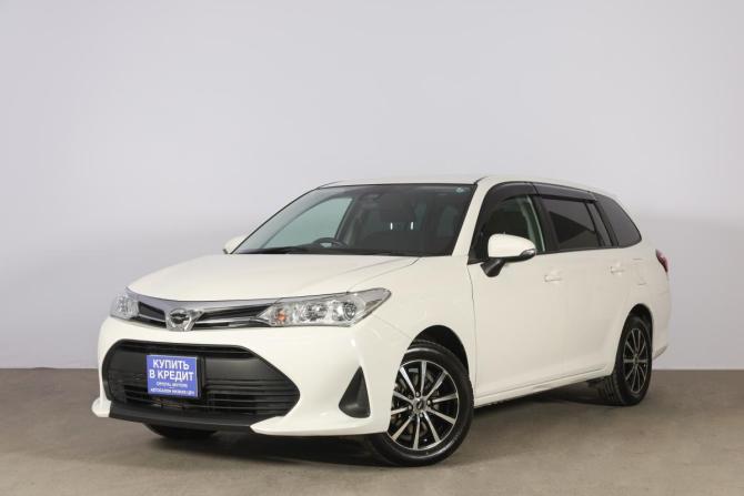 Toyota Corolla XI (E160 E170 E180) с пробегом 2020 года, цена 1 599 000 рублей, 55200 км, универсал, Автокод Объявления