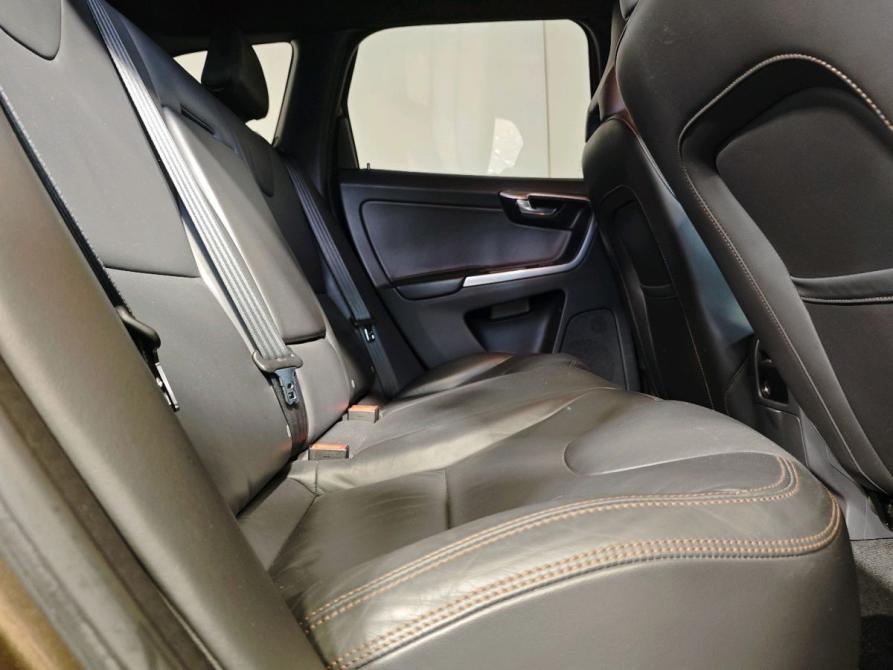 Volvo XC60 I Рестайлинг Москва  - изображение 6