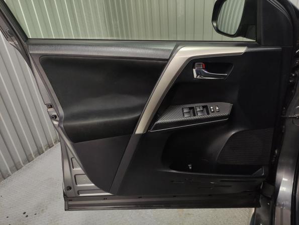 Toyota RAV4 IV (XA40) с пробегом 2013 года, цена 1 975 000 рублей, 134195 км, внедорожник, Автокод Объявления