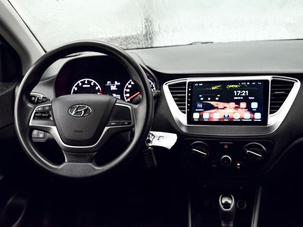 Hyundai Solaris II с пробегом 2018 года, цена 1 129 000 рублей, 229100 км, седан, Автокод Объявления