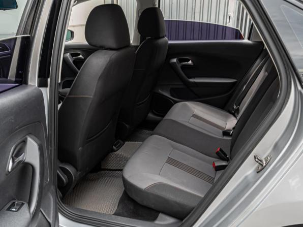 Volkswagen Polo V Рестайлинг с пробегом 2016 года, цена 1 220 000 рублей, 141032 км, седан, Автокод Объявления